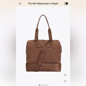 BÉIS The Mini Weekender in Maple